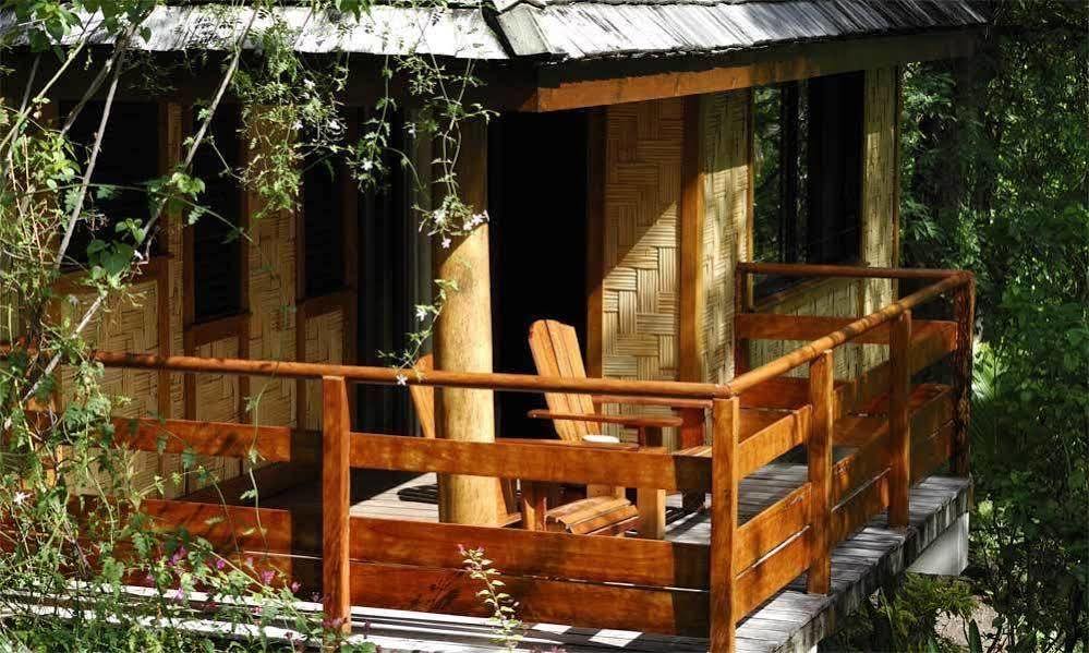 Nuku Hiva Keikahanui Pearl Lodge Exterior photo